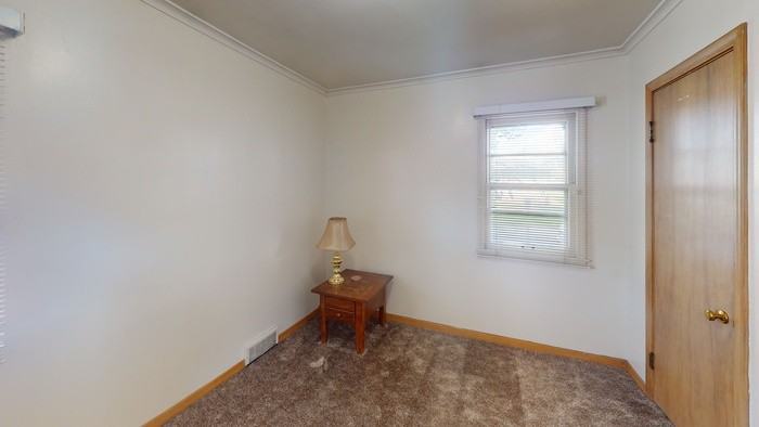 218 N 12th St #4 - Photo 4 of 12