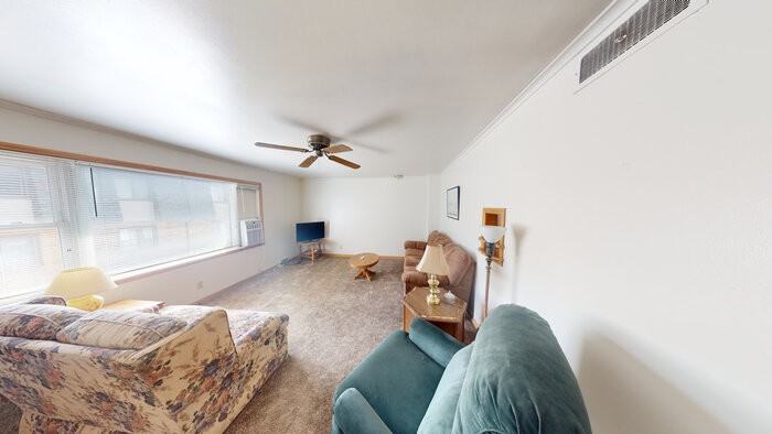 218 N 12th St #4 - Photo 6 of 12