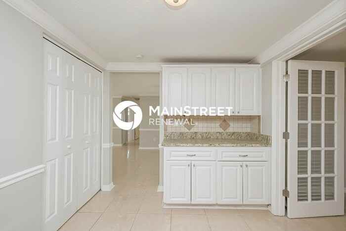 7205 Moravian Dr - Photo 7 of 16