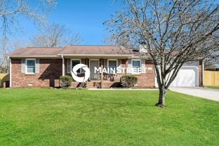 169 Chanel Dr - Photo 1 of 1