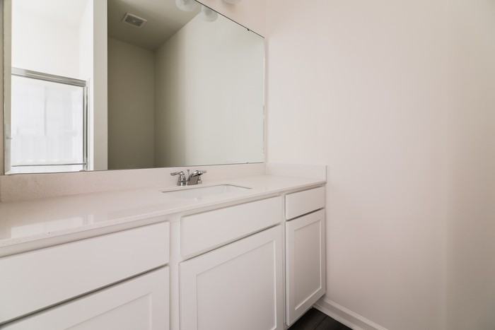 2924 Winding Ridge Dr W - Photo 2 of 16