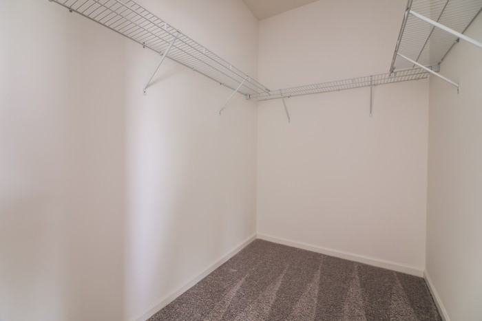 3002 Winding Ridge Dr W - Photo 4 of 16