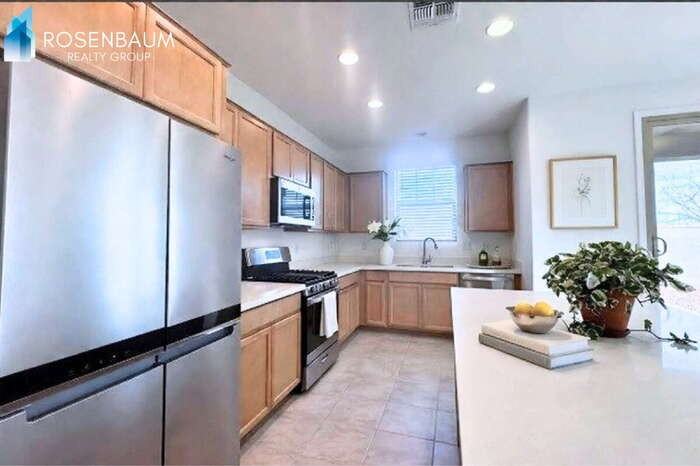 3903 N 101st Dr - Photo 5 of 21