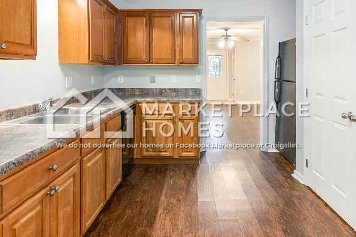 212 Park Village Cir - Photo 5 of 19