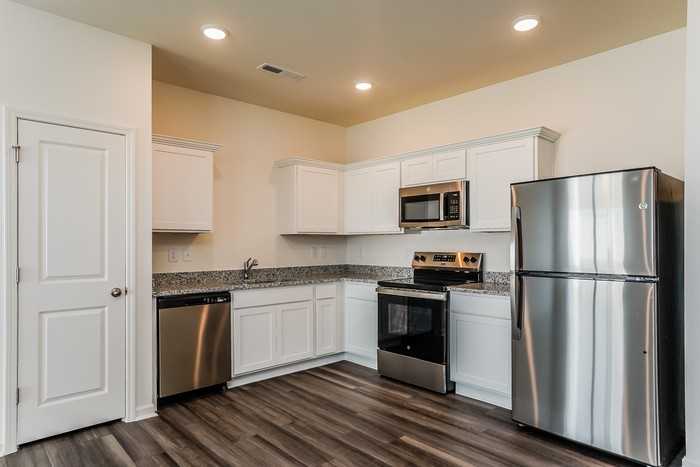 107 N Chubb Rdg - Photo 4 of 16