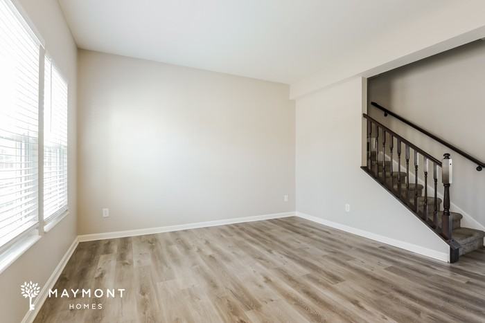 2452 Cabin Hill Rd - Photo 2 of 13