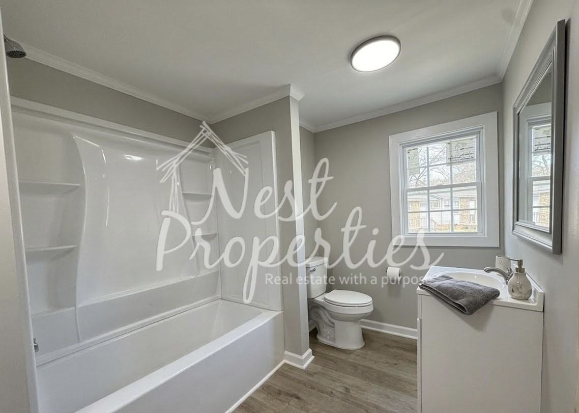 2515 Douglas Rd #1 - Photo 4 of 6