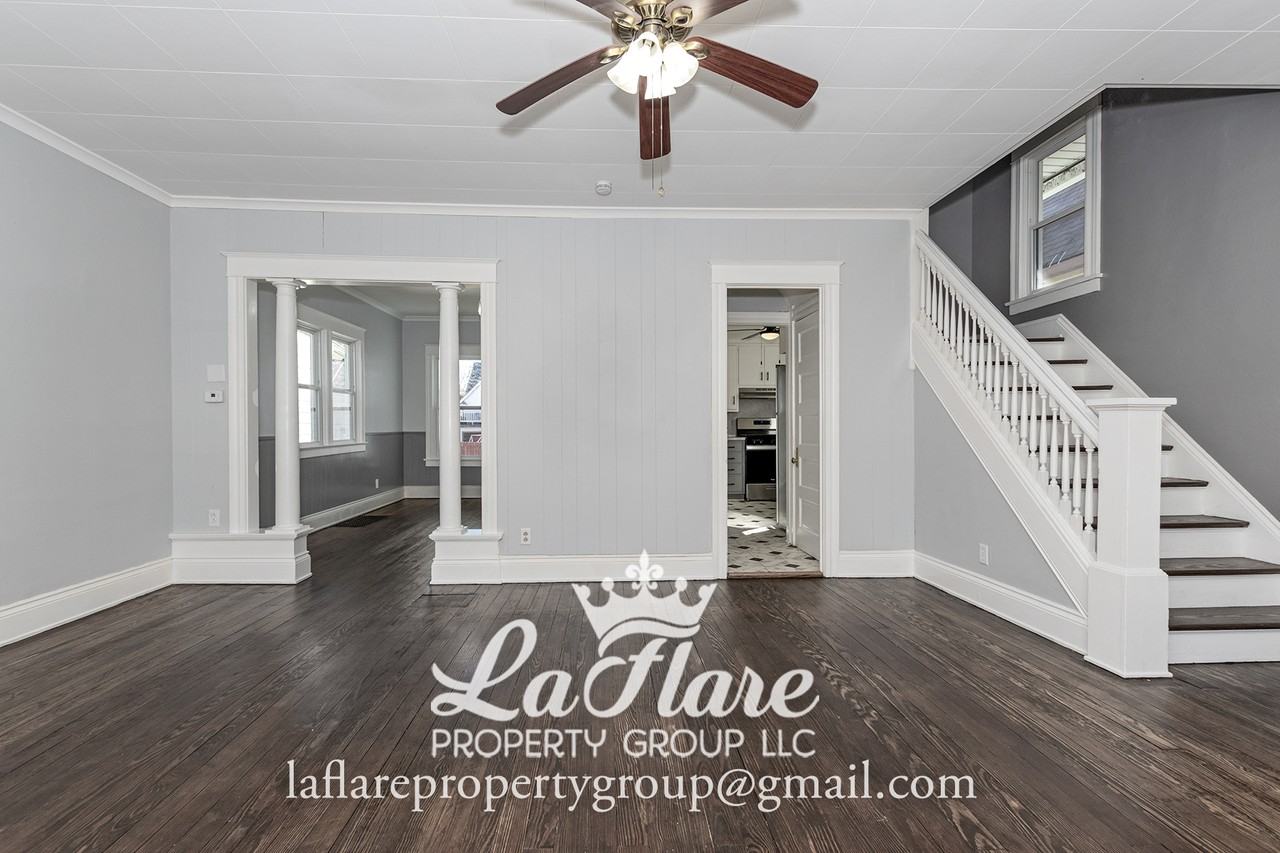 631 Clark St #1 - Photo 5 of 29