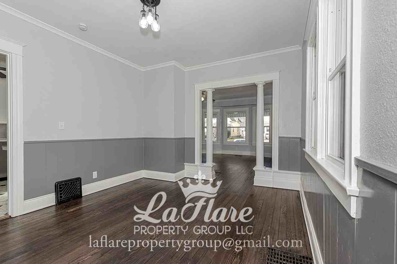 631 Clark St #1 - Photo 6 of 29