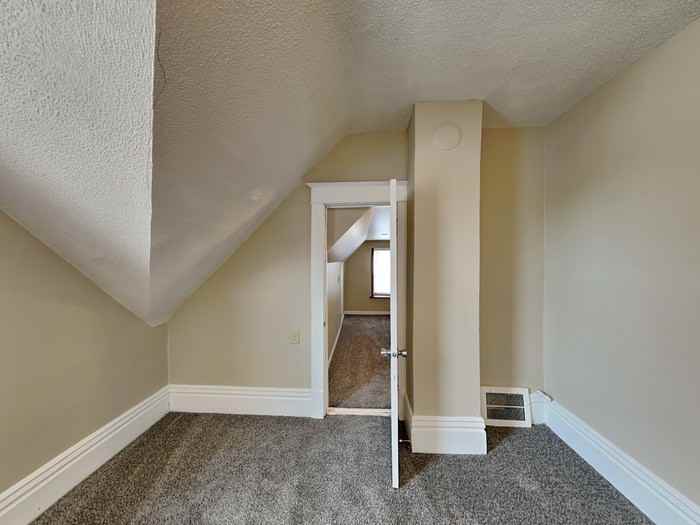 437 4th Ave S - Photo 6 of 21