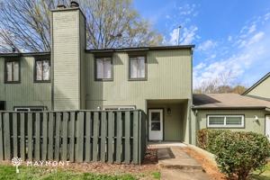 featured image of 6153 Bent Tree Ct