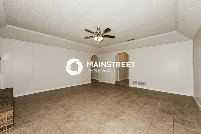 2025 Schumac Ln - Photo 2 of 18