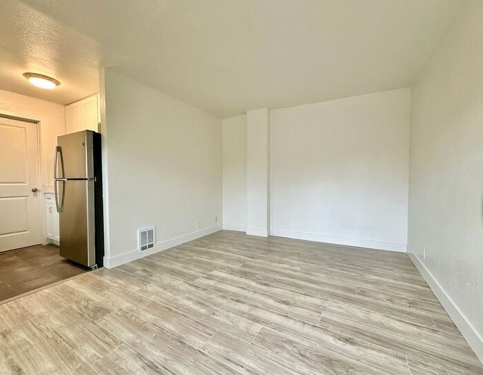 6115 8th Ave Nw #6115 - Photo 4 of 23