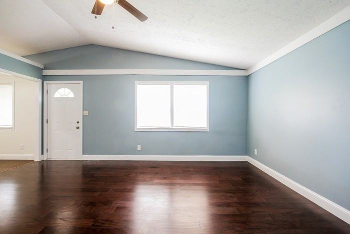 5207 Antigua Trl - Photo 2 of 11