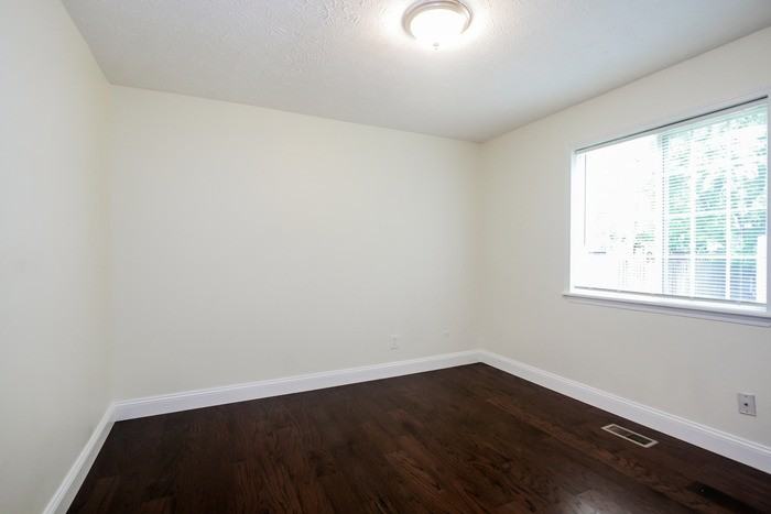 5207 Antigua Trl - Photo 5 of 11