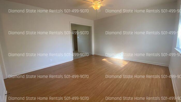 500 Warren St - Photo 2 of 18