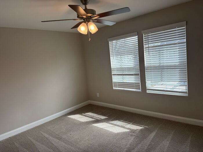 769 Hillside St - Photo 7 of 9