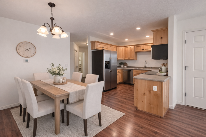 2515 W 450 S #8 - Photo 5 of 25