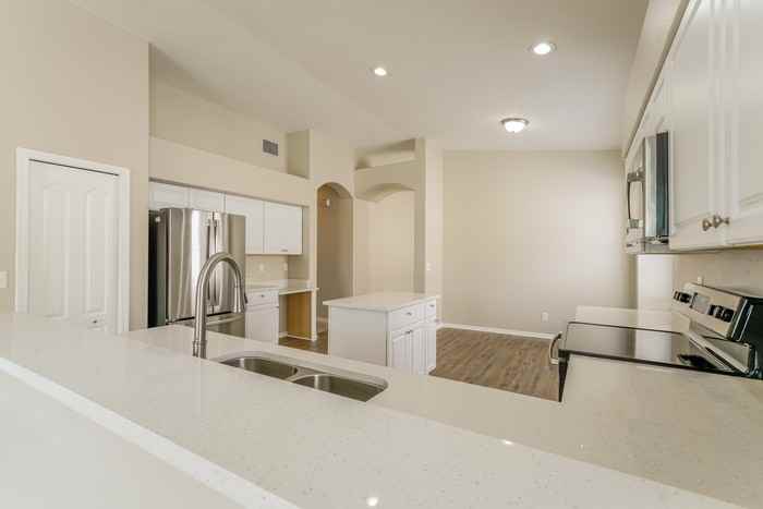 11011 Silver Dancer Dr - Photo 7 of 20