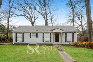 featured image of 220 Melbourne Rd