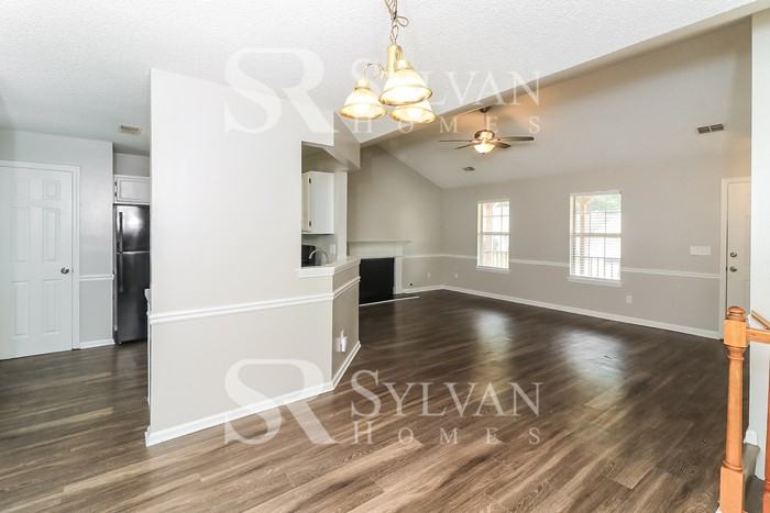 3002 Garland Dr Sw - Photo 7 of 15