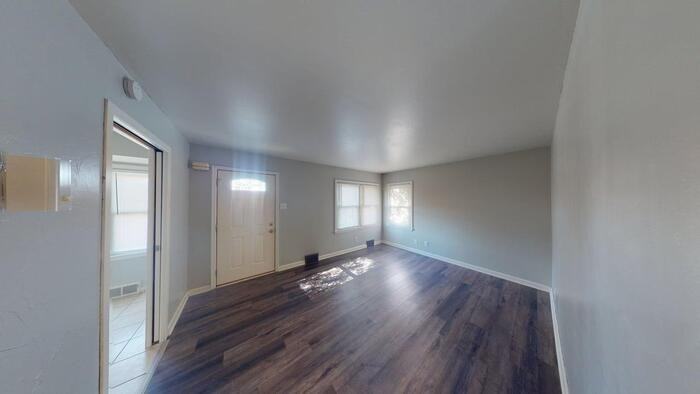 1308 N 4th St - Photo 5 of 16