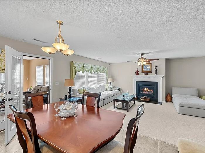 8911 Elizabeth Bennet Pl - Photo 6 of 19