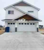 4634 9th St Ne - Photo 1 of 1