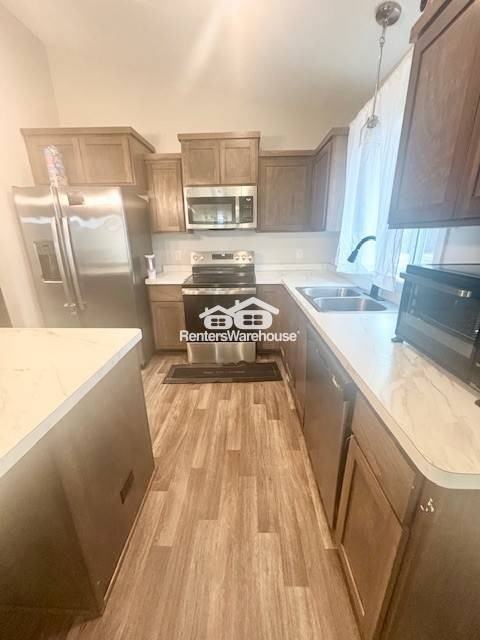 4634 9th St Ne - Photo 7 of 16