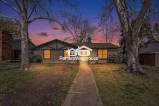 2605 Royal Oaks Dr - Photo 1 of 1