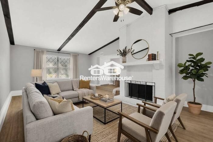 2605 Royal Oaks Dr - Photo 5 of 36