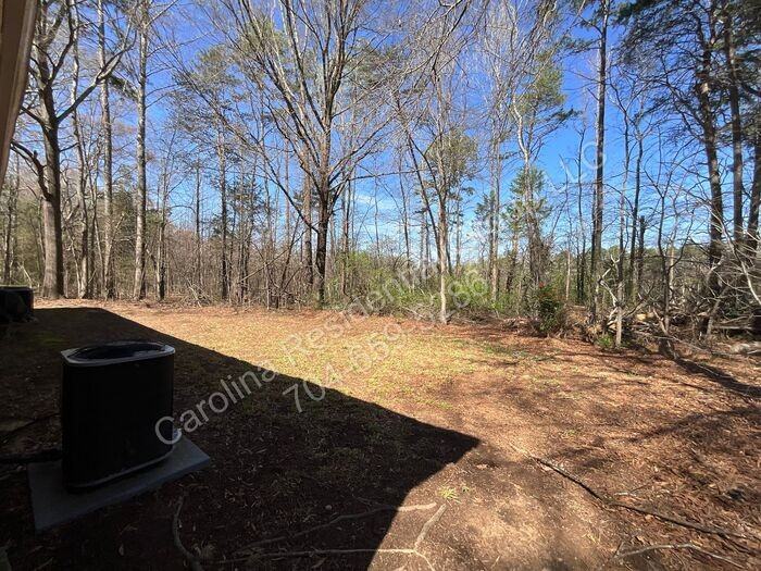 113 Ridge Ave #B - Photo 3 of 10