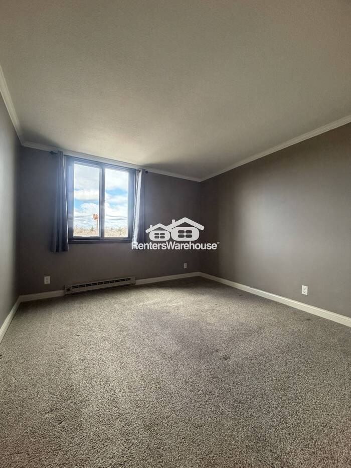 1181 Edgcumbe Rd #404 - Photo 6 of 14