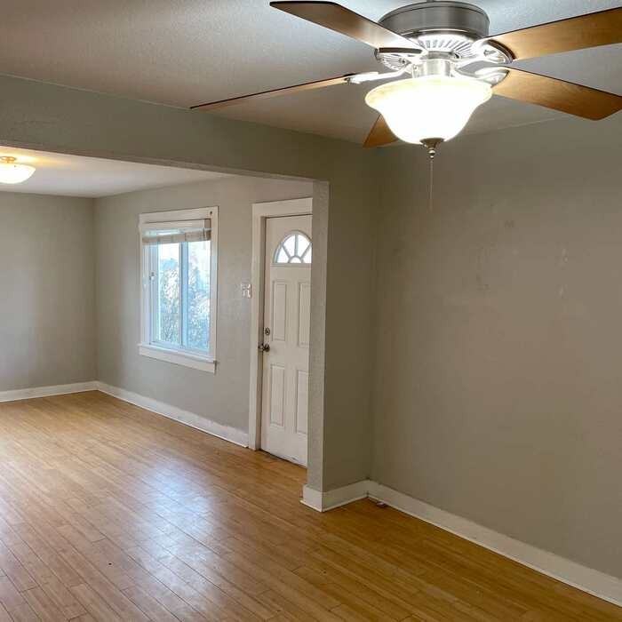 4301 S Lincoln St - Photo 2 of 17