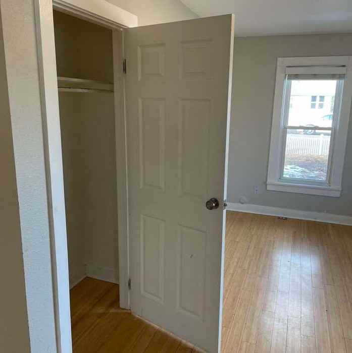 4301 S Lincoln St - Photo 7 of 17