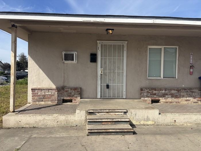 1949 Darrah St #1 - Photo 2 of 11