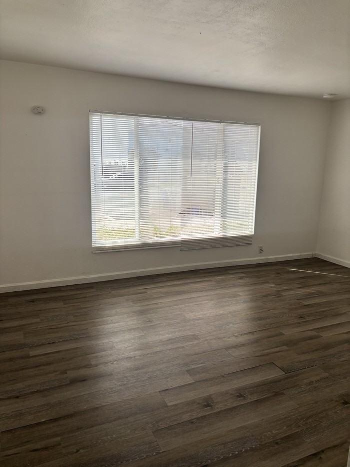 1949 Darrah St #1 - Photo 3 of 11