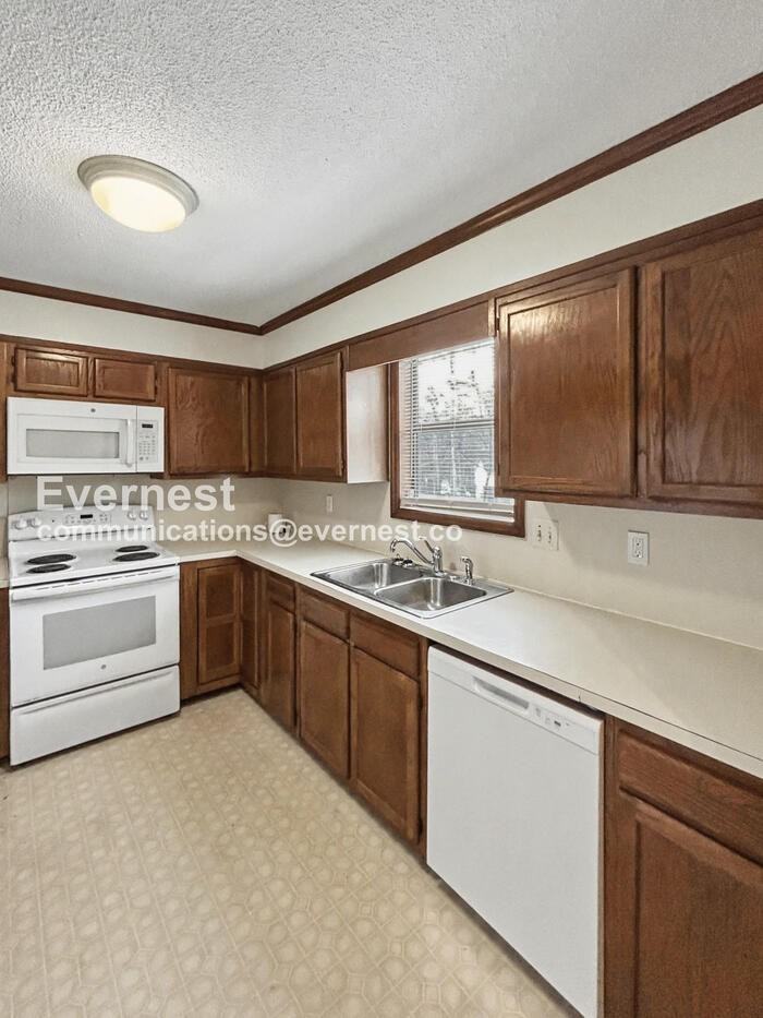 2003 Aspen Way - Photo 7 of 25