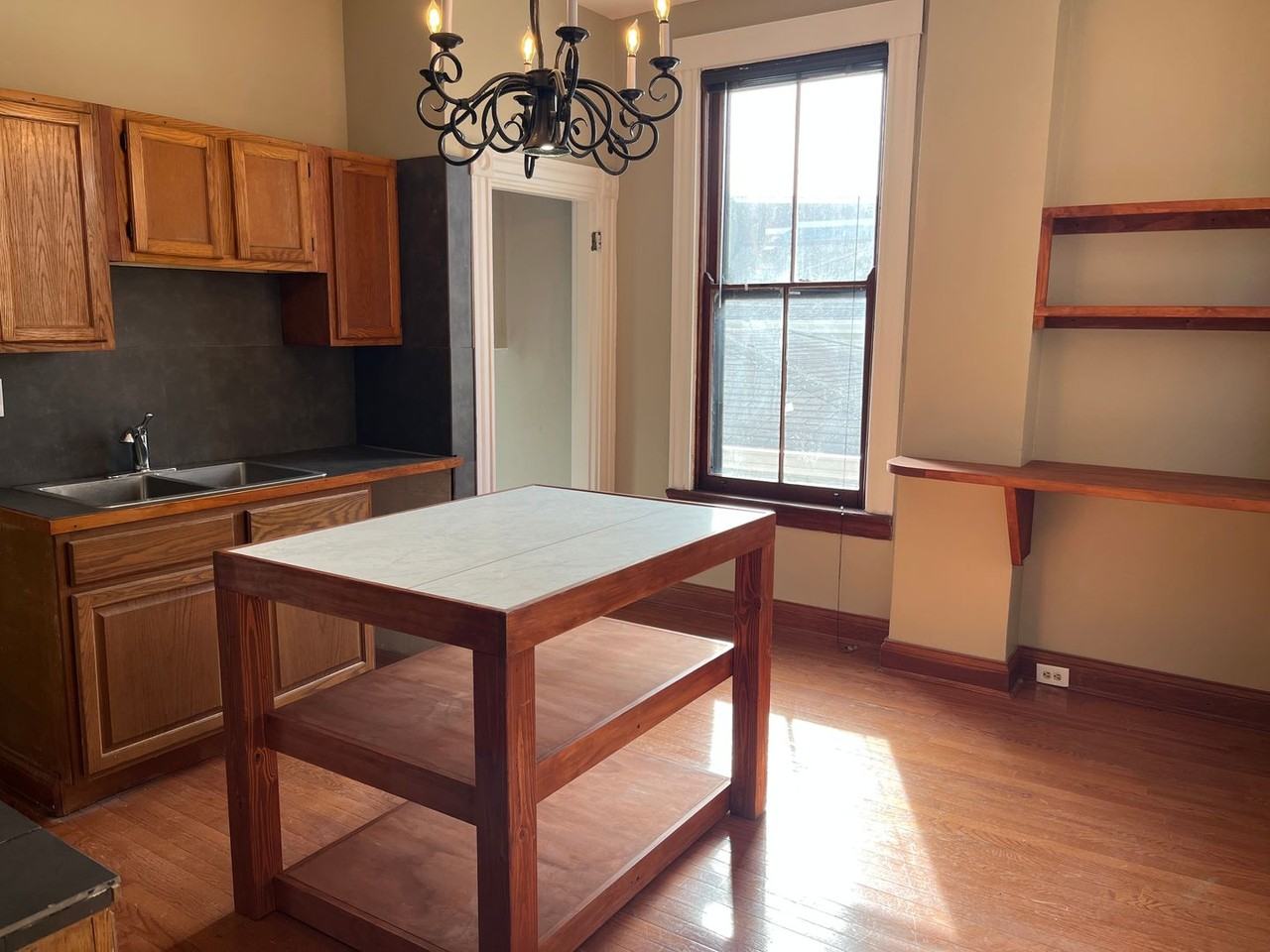 2219 Scott Blvd - Photo 6 of 28