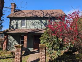 featured image of 141 Cedar St #1