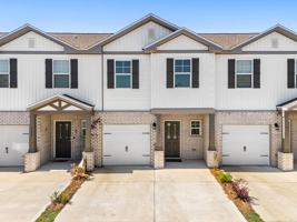 featured image of 409 N Gay Ave #1