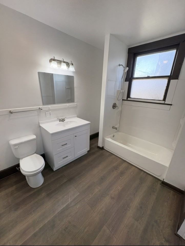 253 W Morrison St #1 - Photo 4 of 7