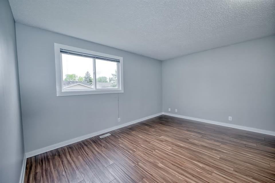 80 Castlebrook Way Ne #1 - Photo 6 of 10