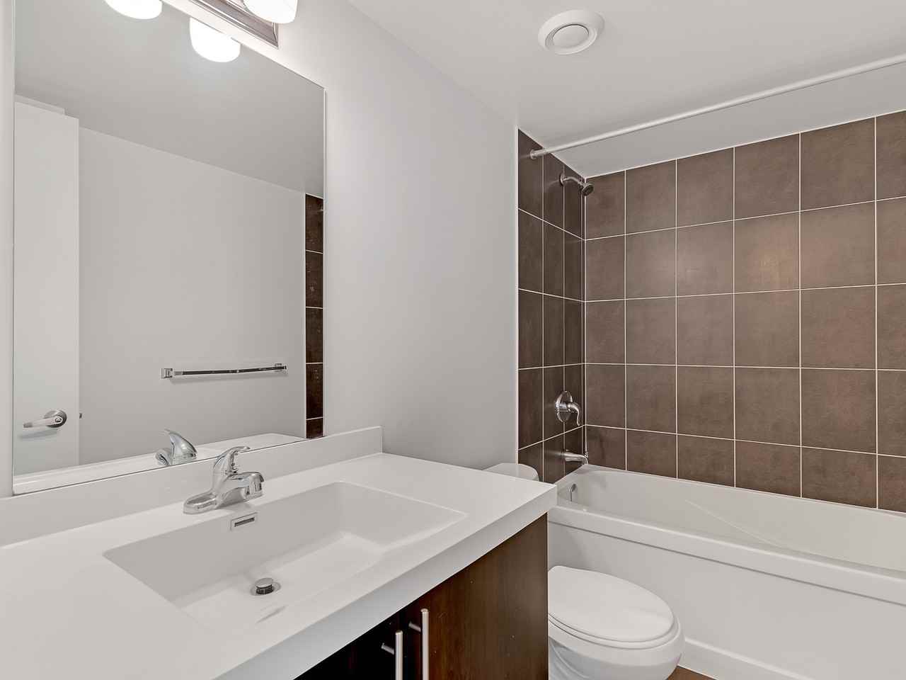 1420 Dupont St #808 - Photo 7 of 15