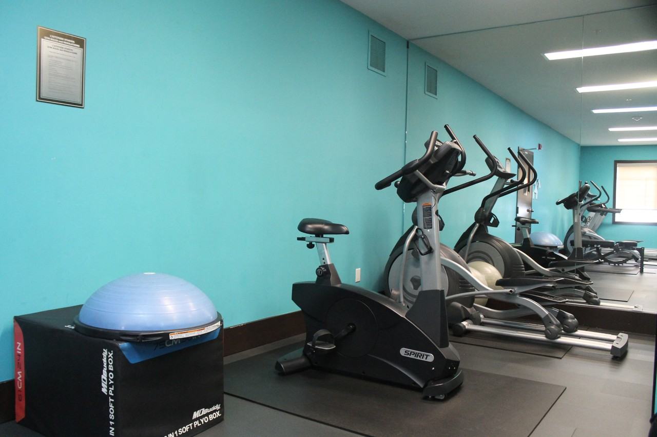 304 Ambleside Link Sw - Photo 3 of 20