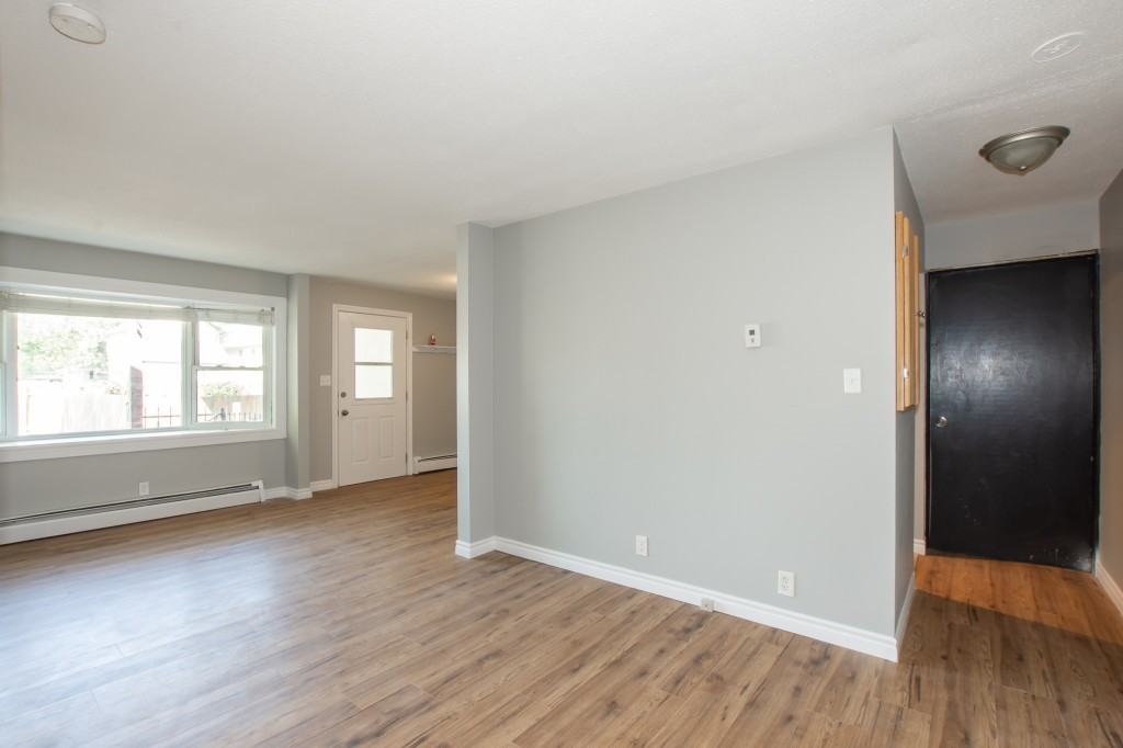 98 Wright St - Photo 6 of 14