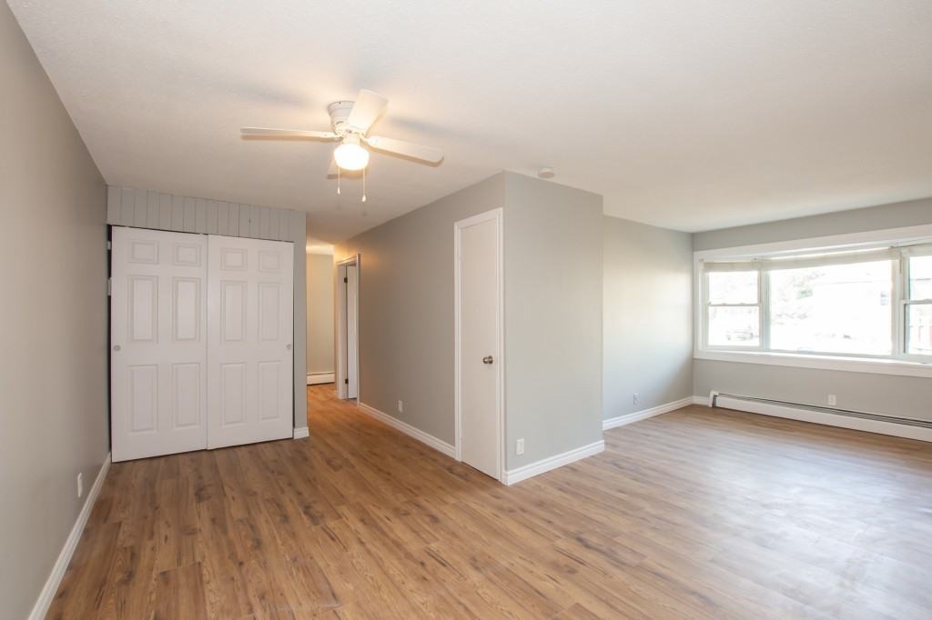 98 Wright St - Photo 7 of 14