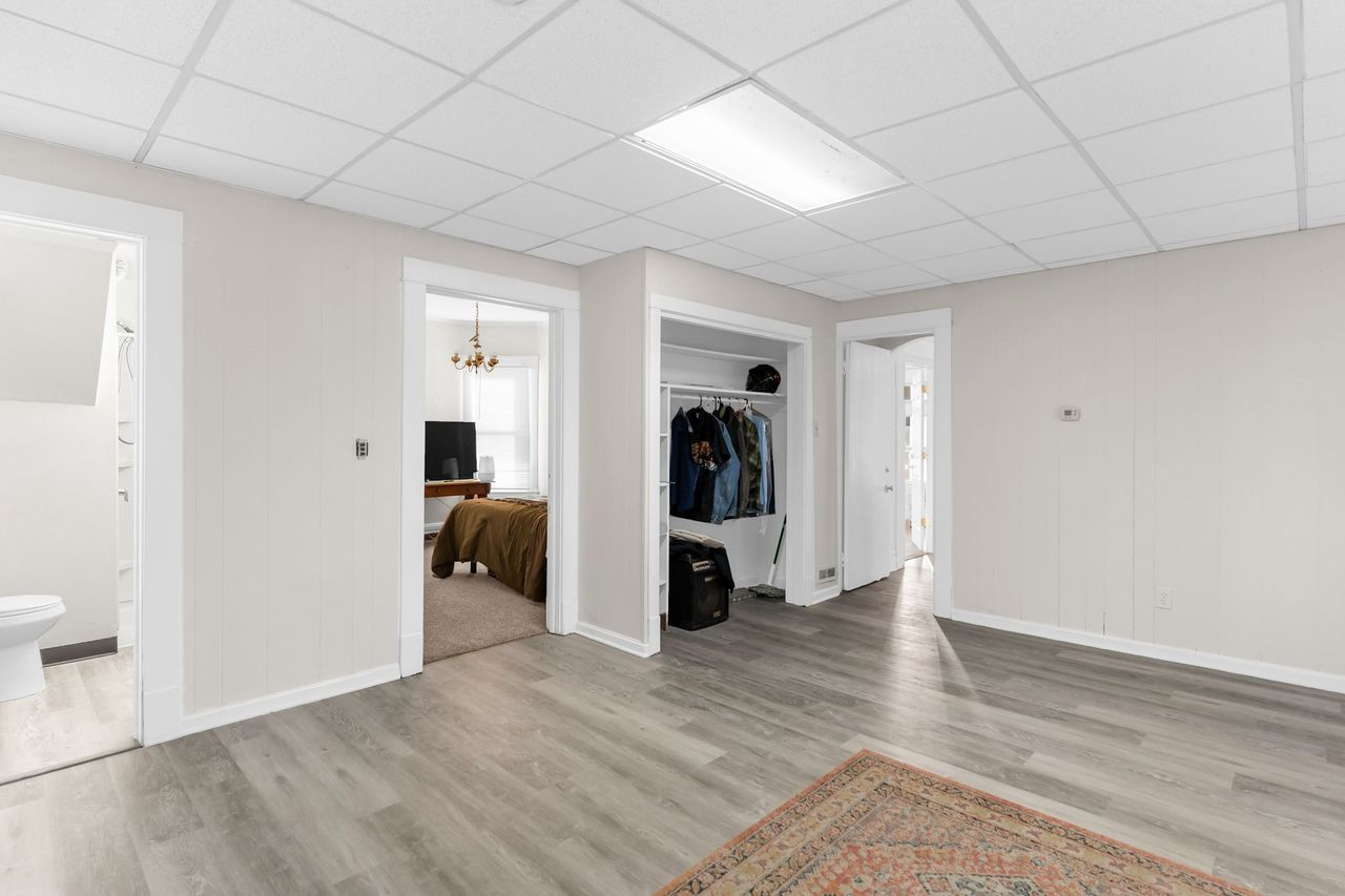 826 Michigan Ave #1 - Photo 6 of 16