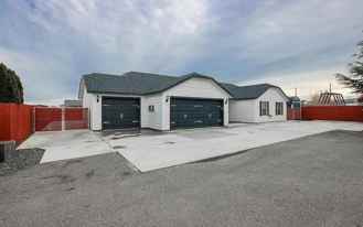 1843 W 25th Ct #1 - Photo 1 of 1