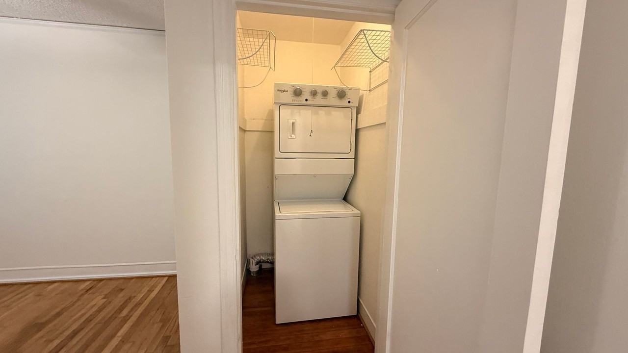 Uptown Villa Apartments - Photo 3 of 50